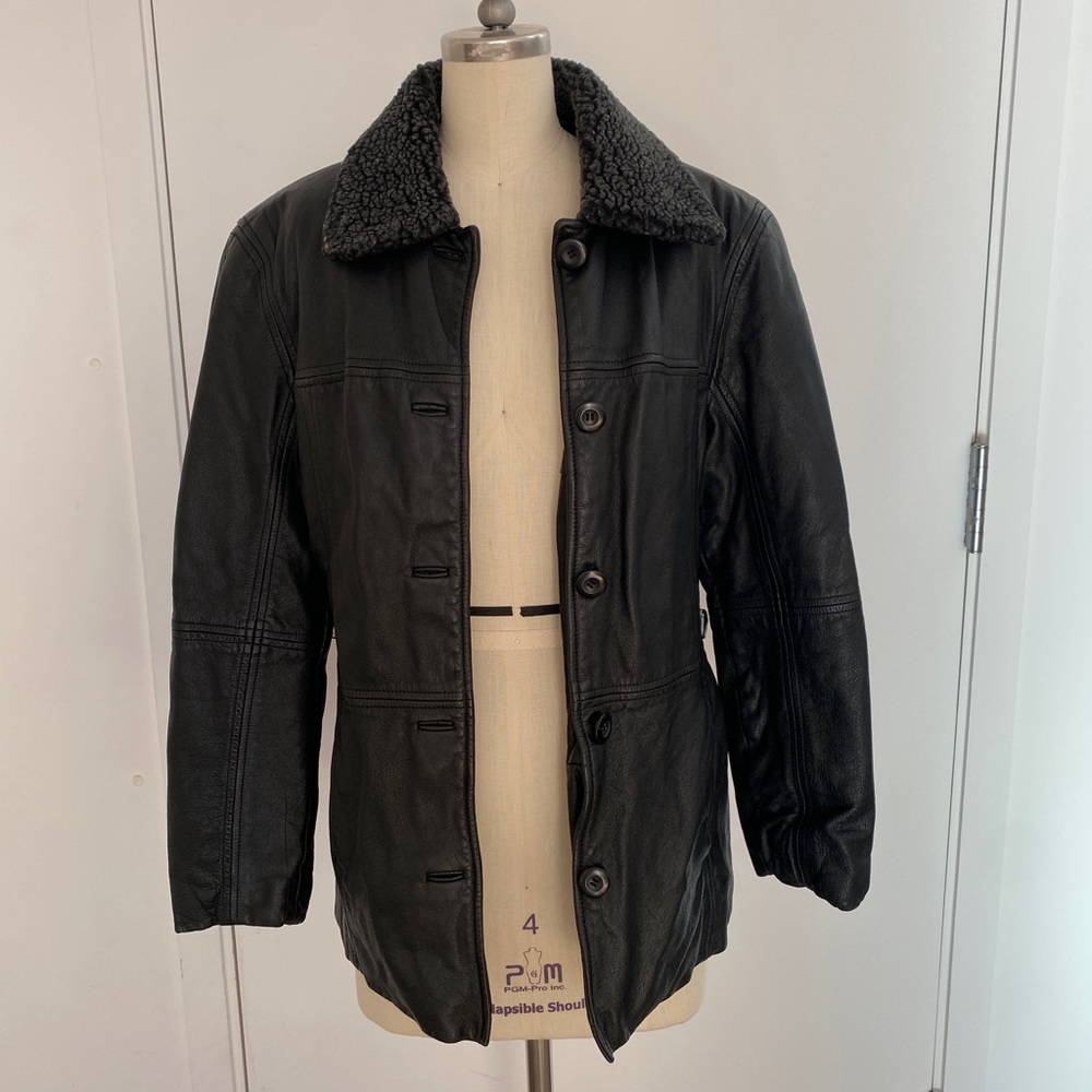 Vintage trendy oversized black leather jacket